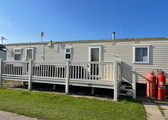 Yellow 3 Caravan Ingoldmells 6 Berth 3 Bedrooms