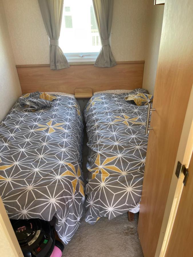 Yellow 3 Caravan Ingoldmells 6 Berth 3 Bedrooms Vakantiehuis